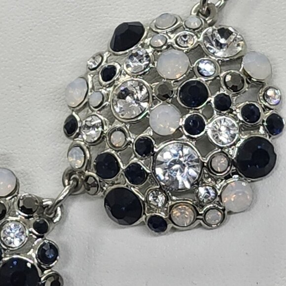 Charming Charlie Three Circle Necklace Silver Tone Black White Clear Blue - Picture 3 of 6